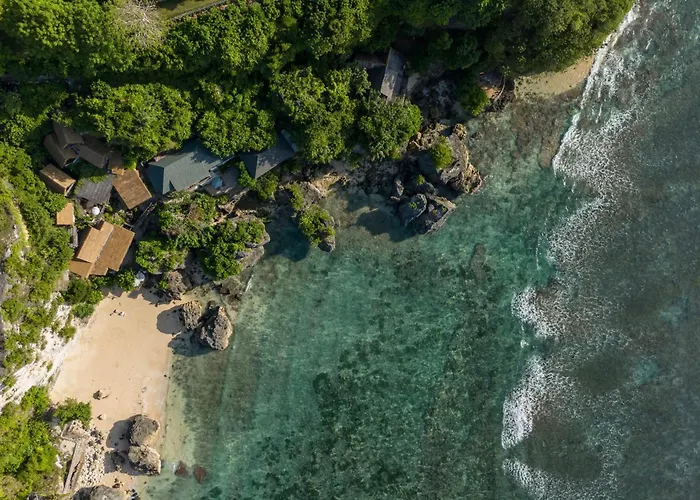 Santai By The Korowai Uluwatu (Bali)